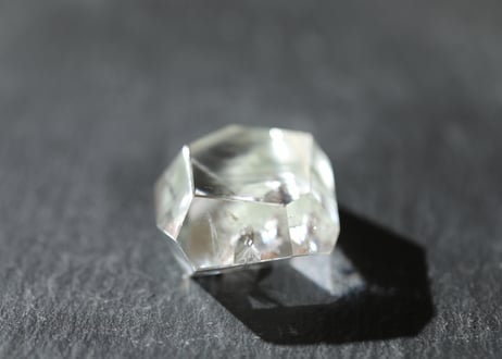 【森のあまつぶ】虹入り クォーツインクォーツ with ガーデン