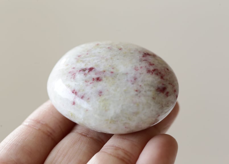 シナバーインクォーツ 握り石 | Y.S.Y24