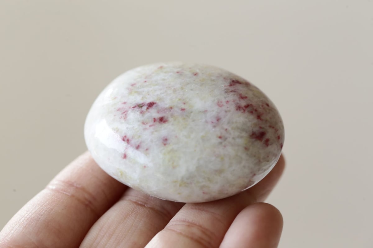 シナバーインクォーツ 握り石 | Y.S.Y24