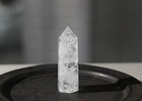 〈カルマ解放シッティ入り〉【静かな魔法】クラック水晶 ポイント