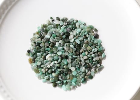 エメラルド さざれ (40g)