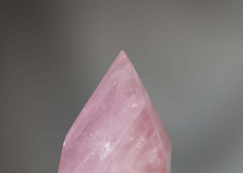 ❤︎濃いめ ピンク❤︎ ローズクォーツ ウィング 濃いピンクのローズクォーツ ハート 【ときめき】 | Y.S.Y24