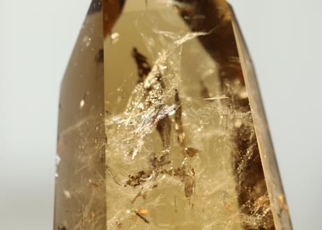 技封入❣️【金龍、金運の器が広がる】虹入り ミナスジェライス州産 特大コニャックカラー シトリン ダブルターミネーテッド 台座付き※イベントクーポン使用不可