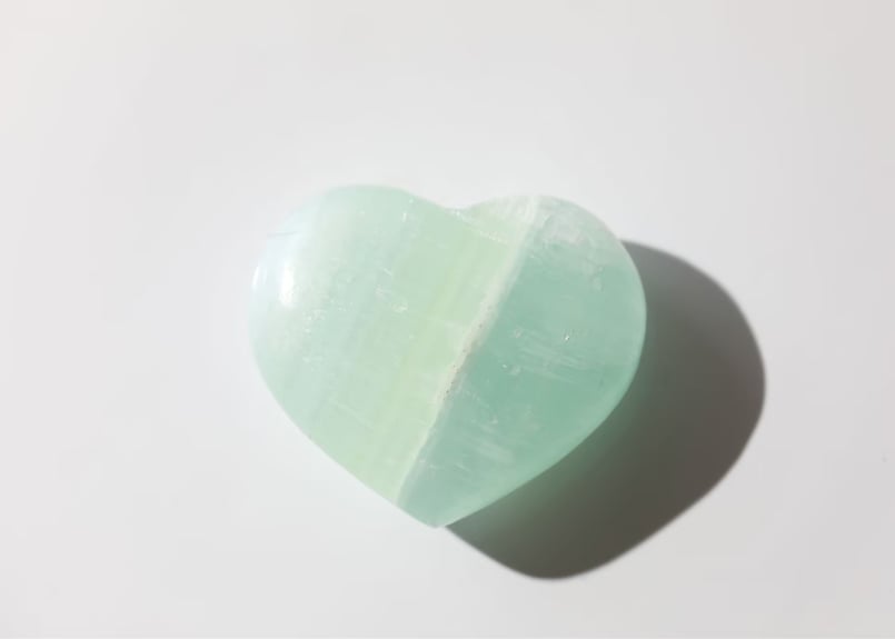 カルマ解放のシッティ入り】グリーンカルサイト ハート | Y.S.Y24