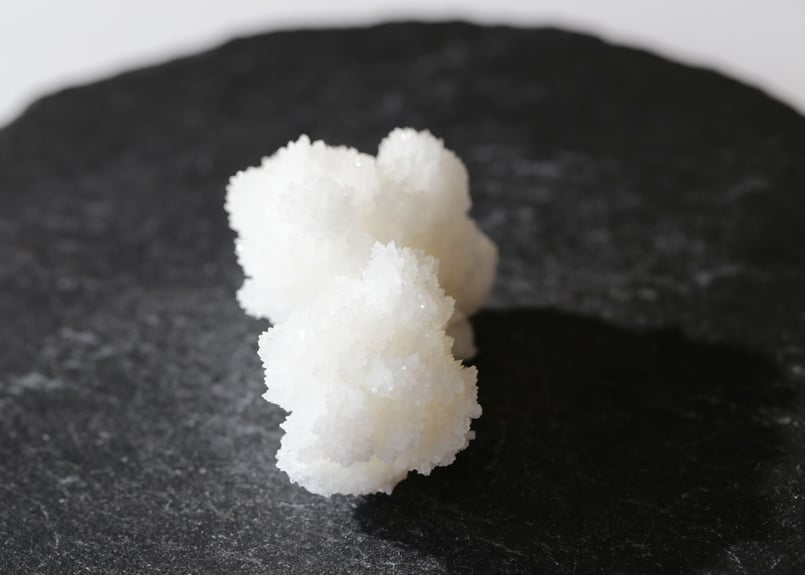 ホワイトアラゴナイトスフィア♡♡No.2554 ホワイトアラゴナイト | STORES