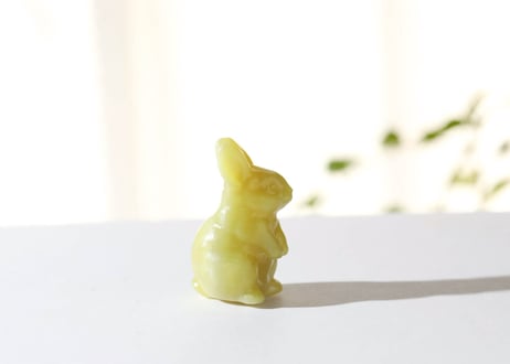【許しを受け入れる】翡翠 うさぎ