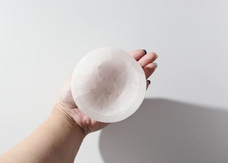 【希望のお茶碗】セレナイトの器（L）足付き