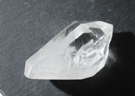 【目覚め】ブラジル カブラル ホアキンフェリーシオ産 虹入り レムリアンシード