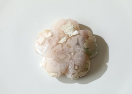 【レムリアの愛】チェリーブロッサムアゲート 花