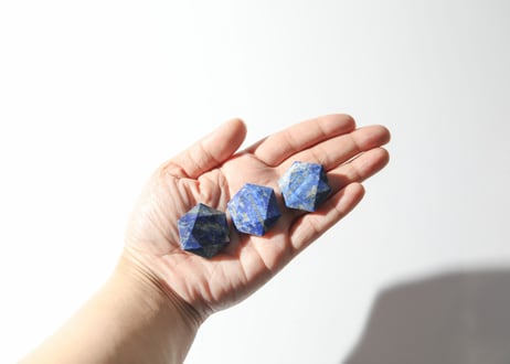【マインドの拘束からの解放シッティ入り】ラピスラズリ 六芒星