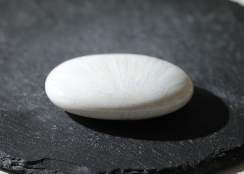 舞い降りた天使】スコレサイト 握り石 | Y.S.Y24