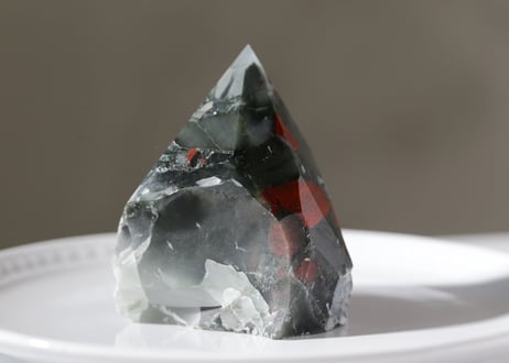 【新しい私になる】ブラッドストーン ハーフポリッシュ