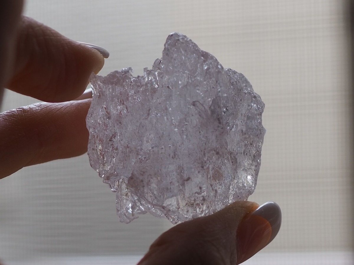 チョウピラコ3体宿る！幸運と癒しを運ぶ！高波動 超強力浄化セレナイト