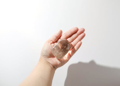 葉月ゆうによる技封入❣️【7億円のヒーリングエネルギー】だるまみたいなクリアクォーツ ※イベントクーポン使用不可