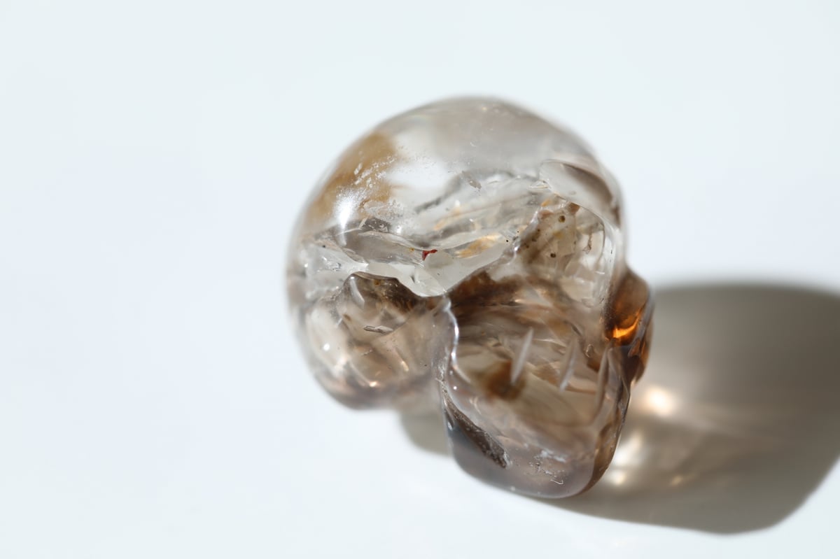 希少❣️スモーキークォーツ　レインボー入り ☆レインボーがいっぱい! レインボースモーキークォーツsphere