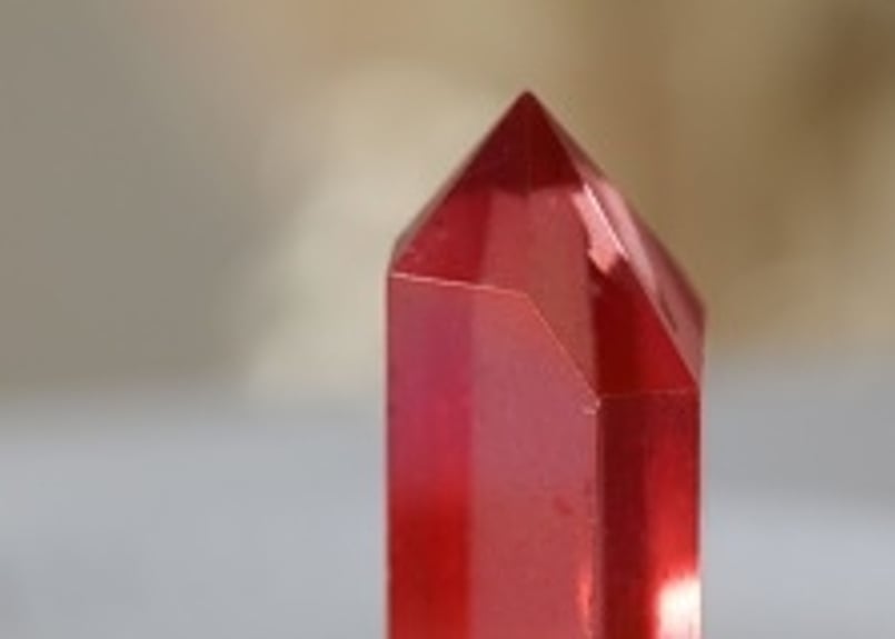 成長のサポート】レッドオーラクォーツ ポイント | Y.S.Y24