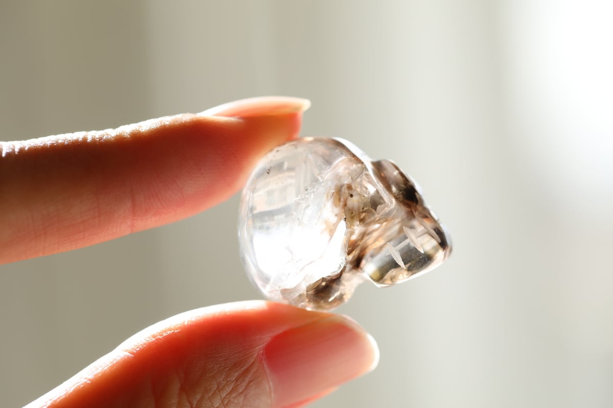 揺るぎない心】スモーキークォーツ ミニスカル | Y.S.Y24