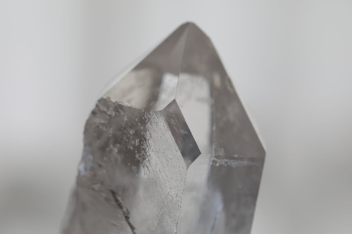 タンザニアマスタークリスタル】モンドクォーツ ウィンドウ＆パスト