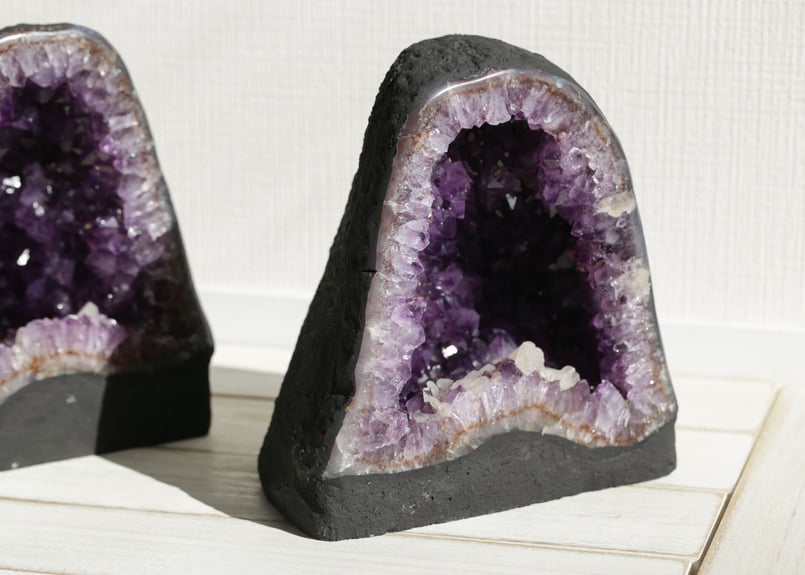 ‼️巨大で超レアなカルサイト共生アメジストドーム❗️ 17.6Kg アメジストドーム ブラジル産 カルサイト共生 台座付き 同梱