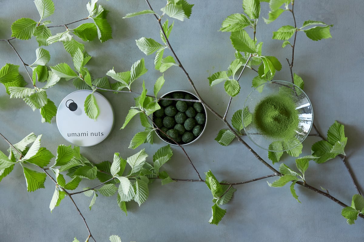 fit=pad,format=jpeg,w=1200