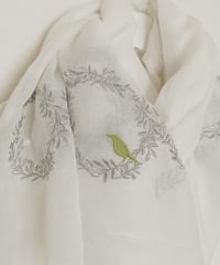 刺繍鳥ストール（オリーブ）