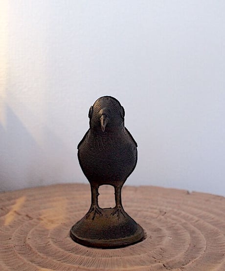 鳩のオブジェ