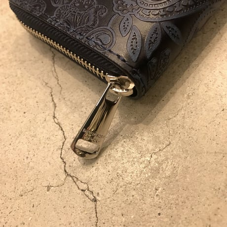 BAGGY PORT　藍染レザー 型押しペイズリー ラウンドファスナー 長財布　DBL　#AC
