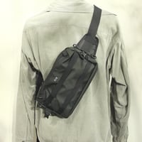 CIE/シー GRID3　032057　2WAYスリングバッグ