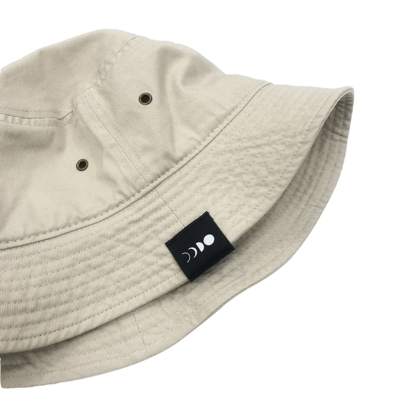 ロゴ バケットハット(ベージュ) | SHE'S ONLINE SHOP ロゴ バケットハット(ベージュ) | SHE'S ONLINE SHOP