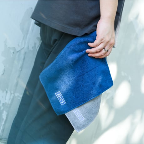 刺繍ロゴハンドタオル（グレー）