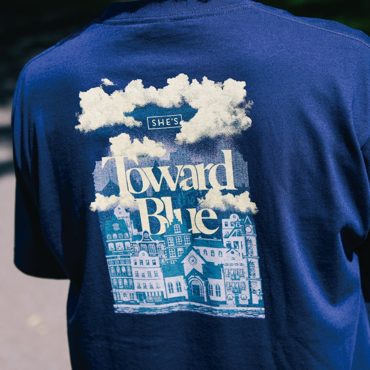 Toward the Blue Tシャツ(ネイビー) | SHE'S ONLINE SHOP