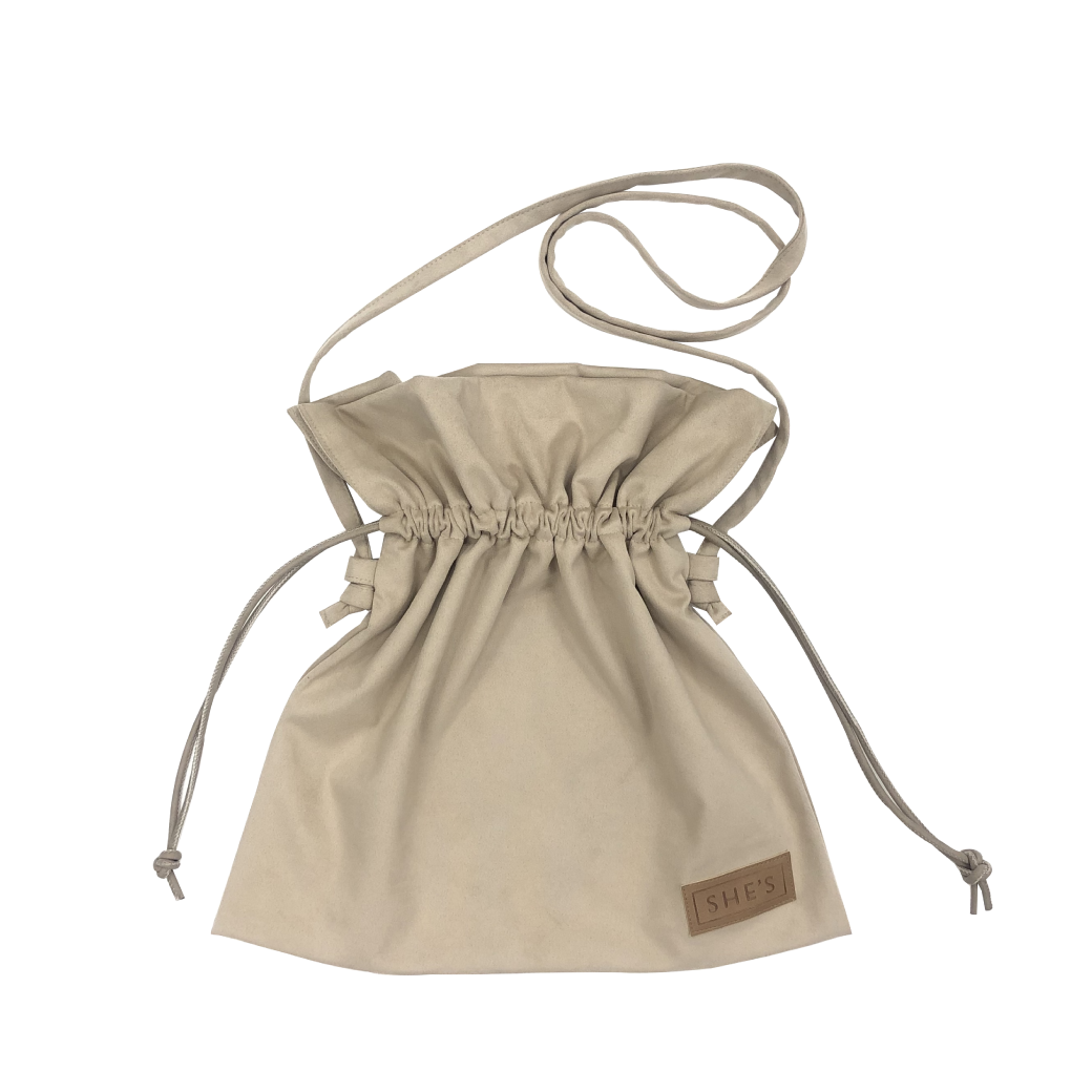 巾着型ショルダーバッグ(ベージュ) | SHE'S ONLINE SHOP 巾着型ショルダーバッグ(ベージュ) | SHE'S ONLINE SHOP