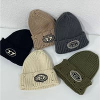 ((即納))LOGO knit hat