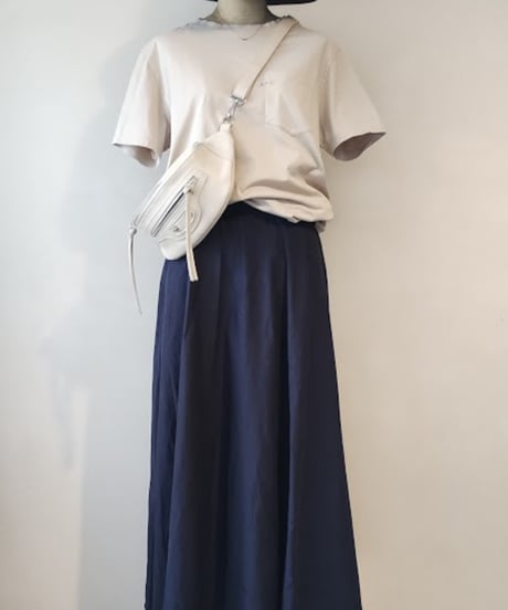 A.P.CポケットT×スカートコーデ(A.P.C・ーデ(A.P.C・JOURNAL STANDARD）Set