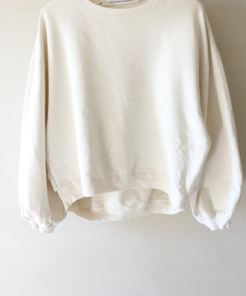COGTHEBIGSMOKE パフスリーブスウェットコーデ（COGTHEBIGSMOKE・UN