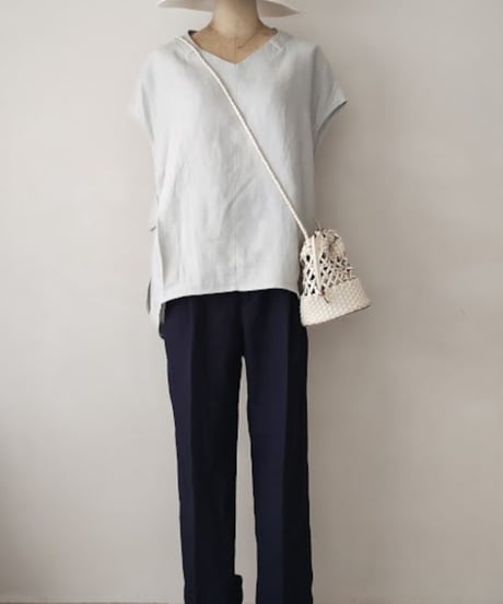 リネンバックタックフレンチブラウス URBAN RESEARCH DOORS(単品）