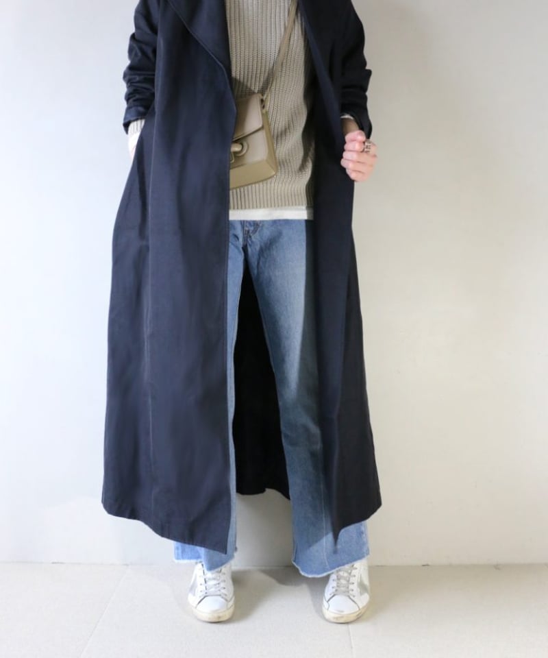 ネイビートレンチコートコーデ（Spick ＆ Span・VONDEL・IENA LA BOUC