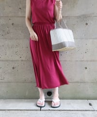 ベリーピンクキーネックワンピース（SLOBE IENA）
