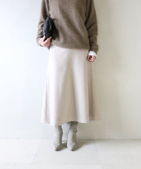 ヘアリー フォルム セーター  BEAUTY&YOUTH(単品）