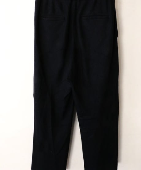 ニット×パンツ （2点）（UNIQLO・ 1er Arrondissement）