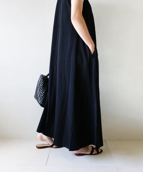 BEAUTY ＆YOUTH ブラックフレアワンピース