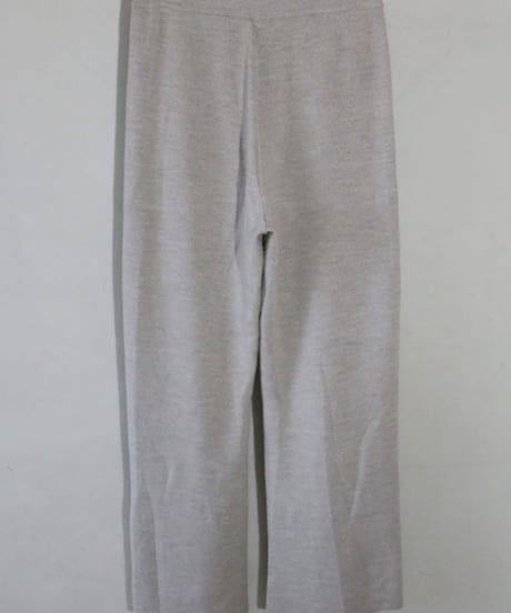 championフーディ×ニットパンツコーデ（Champion・Spick ＆ Span）Set