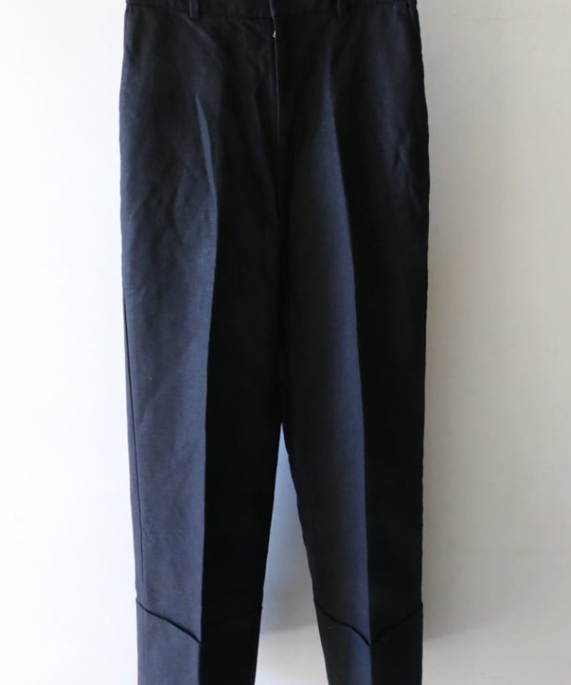 COGTHEBIGSMOKE パフスリーブスウェットコーデ（COGTHEBIGSMOKE・UN