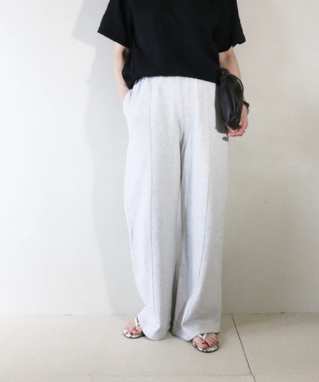 トラックワイドスウェットパンツコーデ（Champion・JOURNAL STANDARD）Set