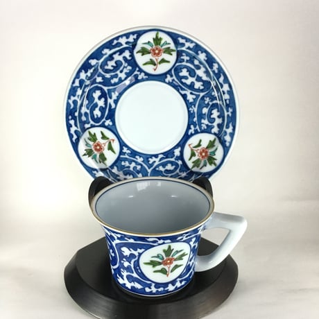 アウトレット　竹型(小)コーヒー碗皿　丸紋唐草
