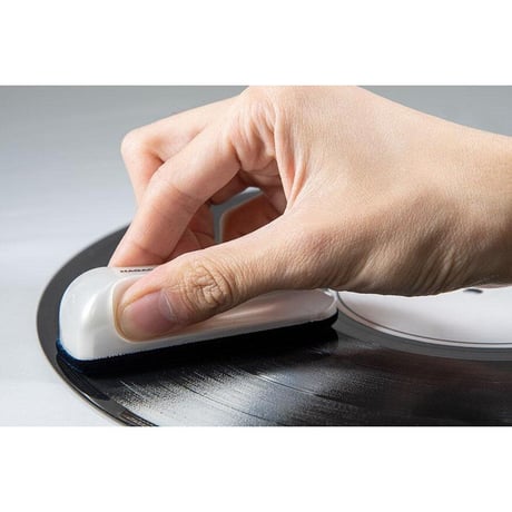 レコードお手入れセット（クリーナー3点+LPレコードカバー100枚）
