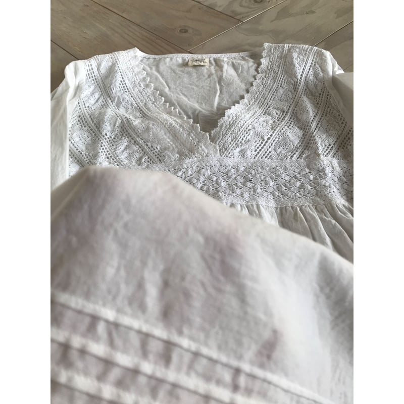 Khadi Vネックレースチュニック | SHOP-CHAR Khadi Vネックレースチュニック | SHOP-CHAR
