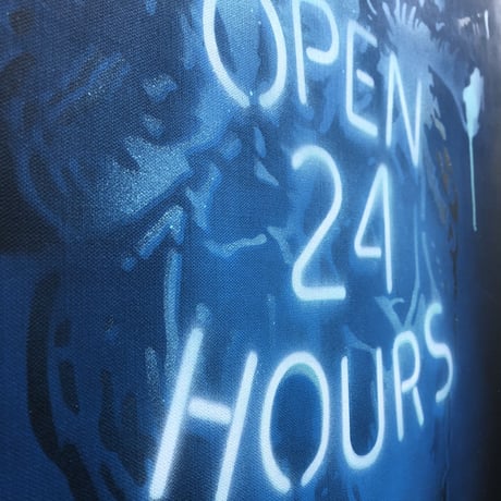 OPEN 24 HOURS﻿