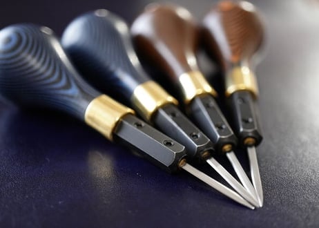 LeatherSanctuary フレンチオウル＆菱ギリ　3.0mmピッチ用新入荷！