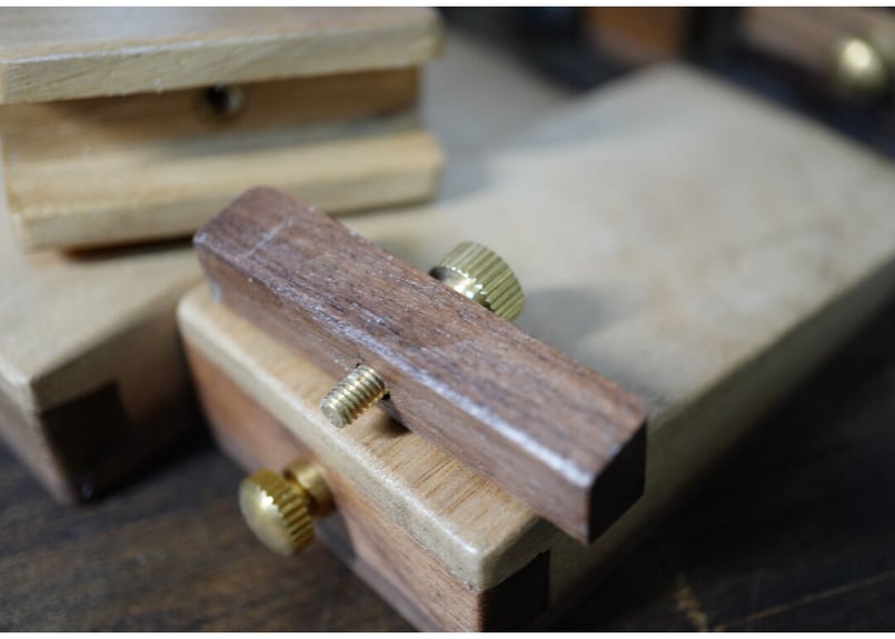 ブロンズ調 コールドキャスト製 アフリカン シリーズ『親子 サイ』飾り台付 ブロンズ調 コールドキャスト製 アフリカン シリーズ『親子 サイ』飾り